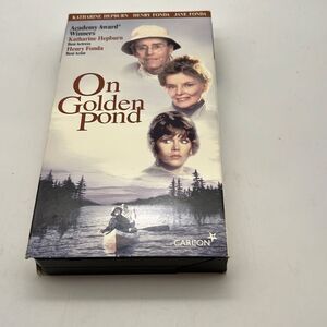 On Golden Pond VHS Katharine Hepburn, Henry Fonda, Jane Fonda  VHS 1988‎